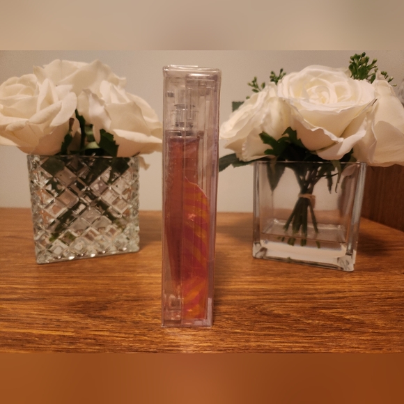 Just Cavalli Her EDT / Eau De Toilette by Robert Cavalli; 60ml / 2.0 fl.oz - Picture 10 of 12